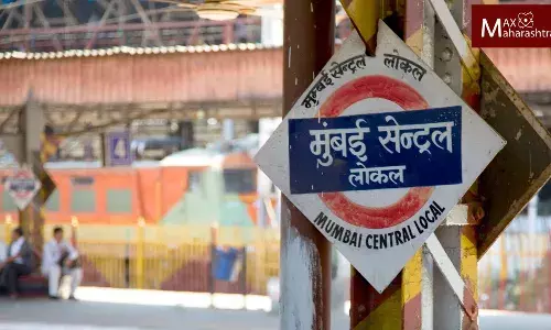 मुंबईतील या रेल्वे स्टेशनची बदलणार नावे..! काय असतील या स्टेशनची नविन नावे? जाणून घ्या मुंबईतील या रेल्वे स्टेशनची बदलणार नावे..! काय असतील या स्टेशनची नविन नावे? जाणून घ्या