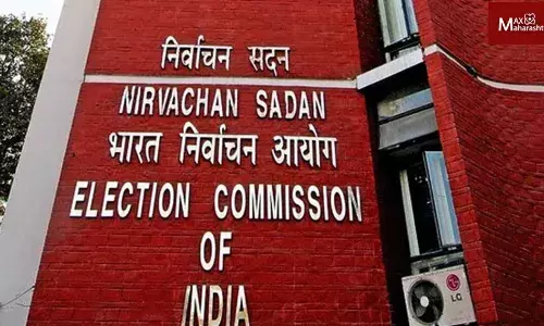७० लाख जप्त करत घाटकोपरमधून निवडणूक आयोगाची मोठी कारवाई...! ७० लाख जप्त करत घाटकोपरमधून निवडणूक आयोगाची मोठी कारवाई...!