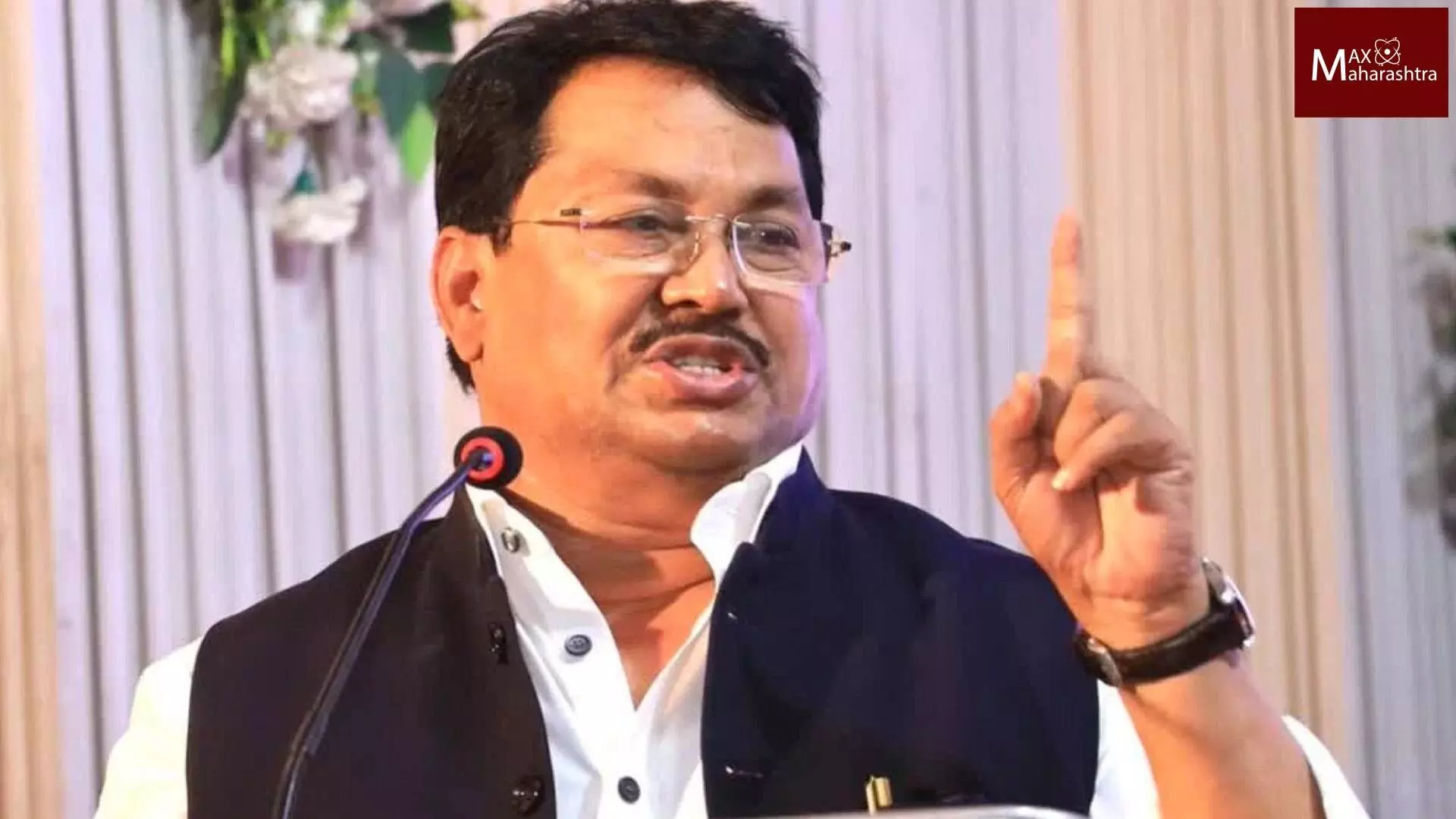 विजय वडेट्टीवारांचा मोठा दावा; शिंदेंचे ७ खासदार ठाकरेंच्या संपर्कात