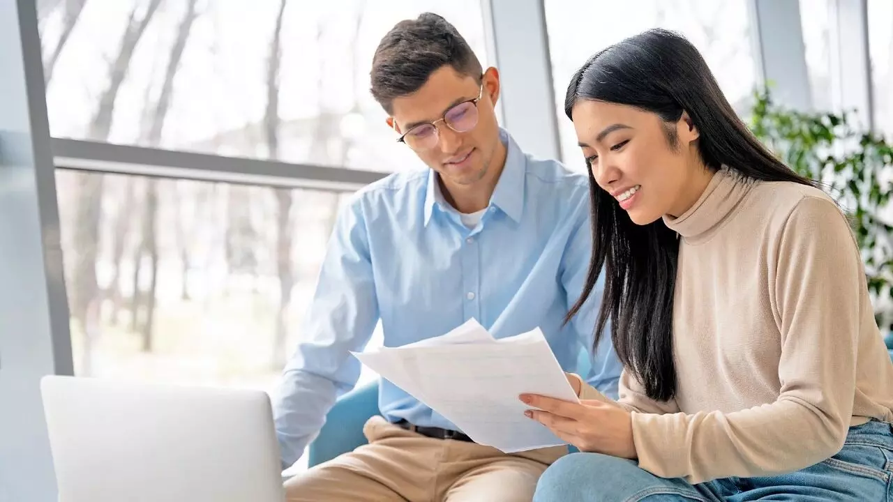 Life Insurance तुम्ही नसतानाही कुटुंब सुरक्षित ठेवणारा जीवन विमा