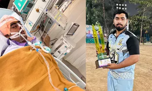 २३ वर्षीय खेळाडूची मृत्यूशी झुंज अपयशी, तुर्भ्यातील क्रिकेटपटू किशोरचे निधन २३ वर्षीय खेळाडूची मृत्यूशी झुंज अपयशी, तुर्भ्यातील क्रिकेटपटू किशोरचे निधन