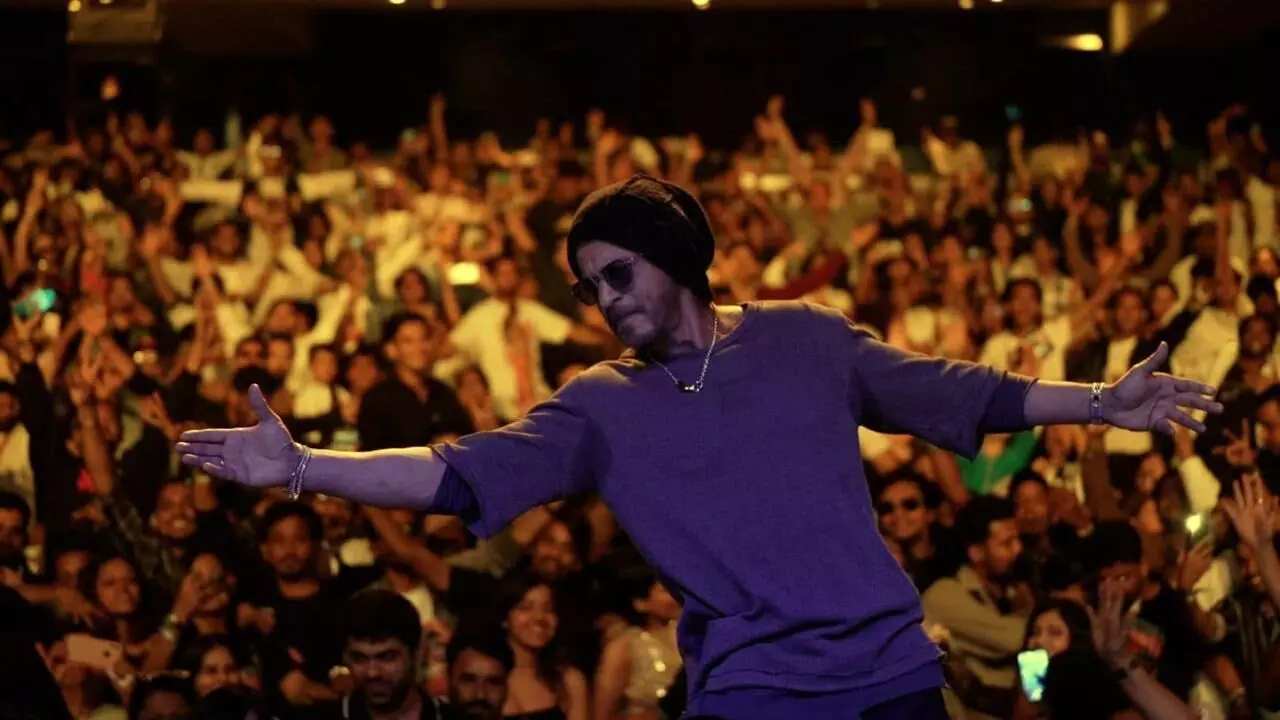 नॉट आऊट@60 शाहरूख खान!