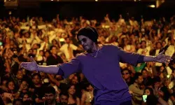 नॉट आऊट@60 शाहरूख खान!