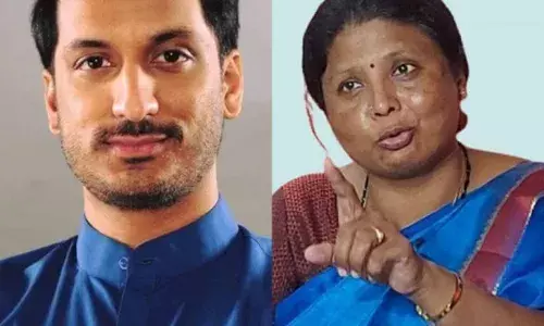 जमीन घोटाळ्याप्रकरणी Parth Pawar यांचं नाव घेणं यंत्रणांनी का टाळलं? Sushama Andhare यांचा सवाल जमीन घोटाळ्याप्रकरणी Parth Pawar यांचं नाव घेणं यंत्रणांनी का टाळलं? Sushama Andhare यांचा सवाल