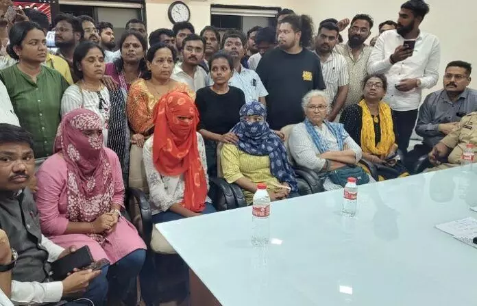 Pune मुलींना जातिवाचक शिवीगाळ प्रकरण, पोलिसांविरोधात गुन्हा दाखल करून तपास करण्याचे कोर्टाचे आदेश