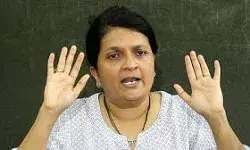 Anjali Damania : माझे नाव,पत्ता वापरून RTI टाकू नका, स्वतः लढा नाही तर घरी बसा !