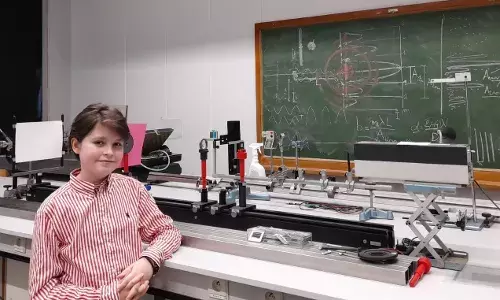 बेल्जियमचा लिटल आइनस्टाइन Laurent Simons ! बेल्जियमचा लिटल आइनस्टाइन Laurent Simons !