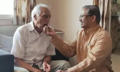 Dr. Baba Adhav सत्यशोधकाचा बुलंद आवाज शांत झाला ! Dr. Baba Adhav सत्यशोधकाचा बुलंद आवाज शांत झाला !