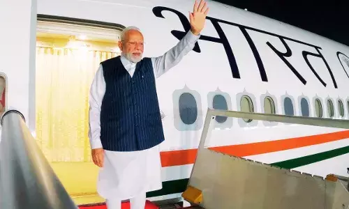 Foreign Tours : मोदींनी डोंगर पोखरून उंदीर काढले !