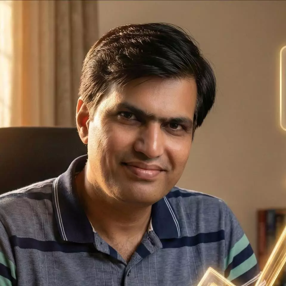 author-thumb author-thhumb