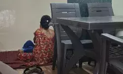 Women Empowerment : आईकडे देव म्हणून नाही तर माणूस म्हणून बघायला हवं! तिचं मूल ही सगळ्यांची जबाबदारी आहे.