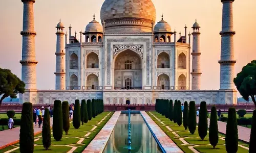 History of Taj Mahal : ताज कोणाचा?