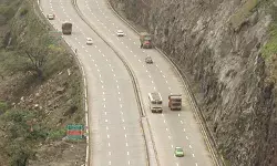 Corruption in Road Projects : भ्रष्टाचाराची खाण, देशातील रस्ते- फ्लायओवर्स !