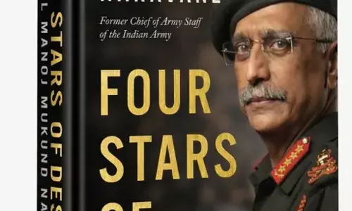 General Manoj Mukund Naravane Book : जो उचित लगे वो करो! - रात्रीच्या १०:३० वाजता पंतप्रधानांचं उत्तर आलं!