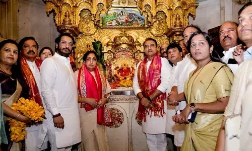 Maharashtra Expectations : सुनेत्राताई, धर्मनिष्ठा वैयक्तिक आणि राज्यकारभार संविधाननिष्ठ ठेवावा. Maharashtra Expectations : सुनेत्राताई, धर्मनिष्ठा वैयक्तिक आणि राज्यकारभार संविधाननिष्ठ ठेवावा.