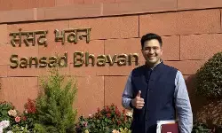 Raghav Chadha fights for common man : राघव चढ्ढा संसदेतील सर्वसामान्यांचा आवाज !