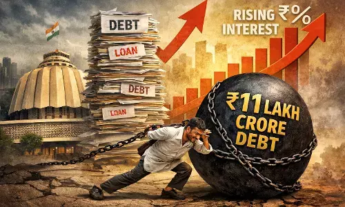 Maharashtra Budget 2026-27 : ११ लाख कोटींच्या कर्जाकडे वाटचाल, महाराष्ट्राच्या अर्थसंकल्पामागची राजकीय अर्थव्यवस्था