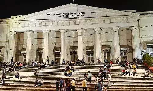 Asiatic Society Mumbai Election : तरुणाईसाठी एशियाटिक सोसायटी का महत्त्वाची ?