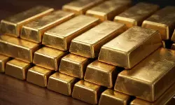Gold Price युद्धामुळे सोने महागण्याऐवजी स्वस्त का झाले? पाहा जागतिक बाजारपेठेतील समीकरणे