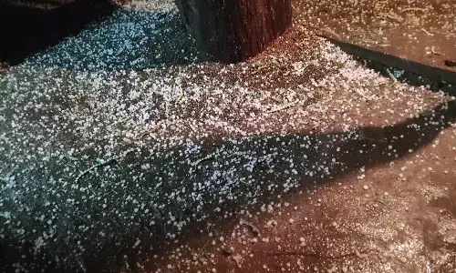 राज्यातील आठ जिल्ह्यांत वादळी पाऊस : पुन्हा पावसाच सावट