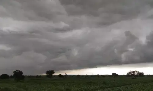 Weather Alert : सावधान!  ३०-३१ मार्चला महाराष्ट्रात अवकाळी पाऊस आणि गारपीट; शेतकऱ्यांना सतर्कतेचा इशारा