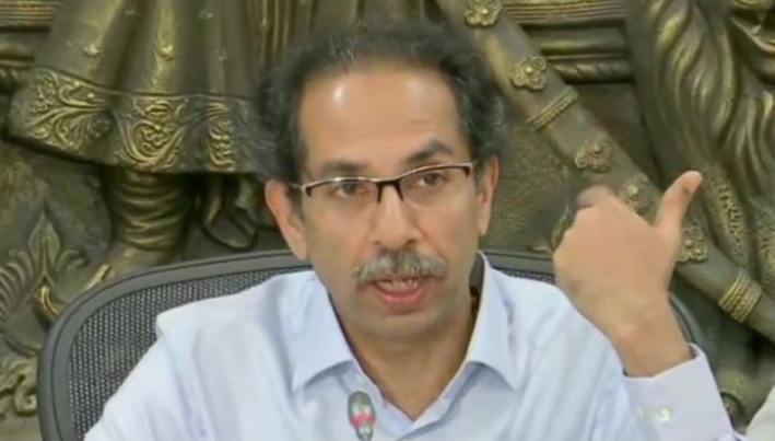 LIVE : मुख्यमंत्री उद्धव ठाकरे LIVE : मुख्यमंत्री उद्धव ठाकरे