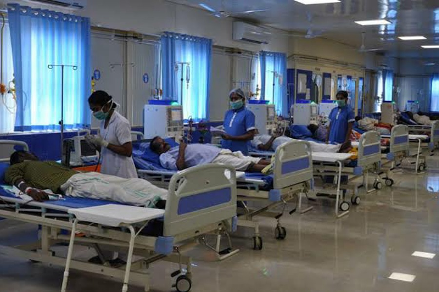महात्मा जोतिबा फुले जनारोग्य योजना कोरोनाबाधीतांसाठी वरदान! लाखो कोरोना बाधीत रुग्णांवर मोफत उपचार... महात्मा जोतिबा फुले जनारोग्य योजना कोरोनाबाधीतांसाठी वरदान! लाखो कोरोना बाधीत रुग्णांवर मोफत उपचार...