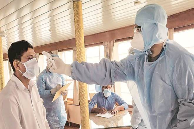 कोरोनाशी लढा: पुण्यात आता कंटेनमेंट आणि नॉन कंटेनमेंट झोन कोरोनाशी लढा: पुण्यात आता कंटेनमेंट आणि नॉन कंटेनमेंट झोन