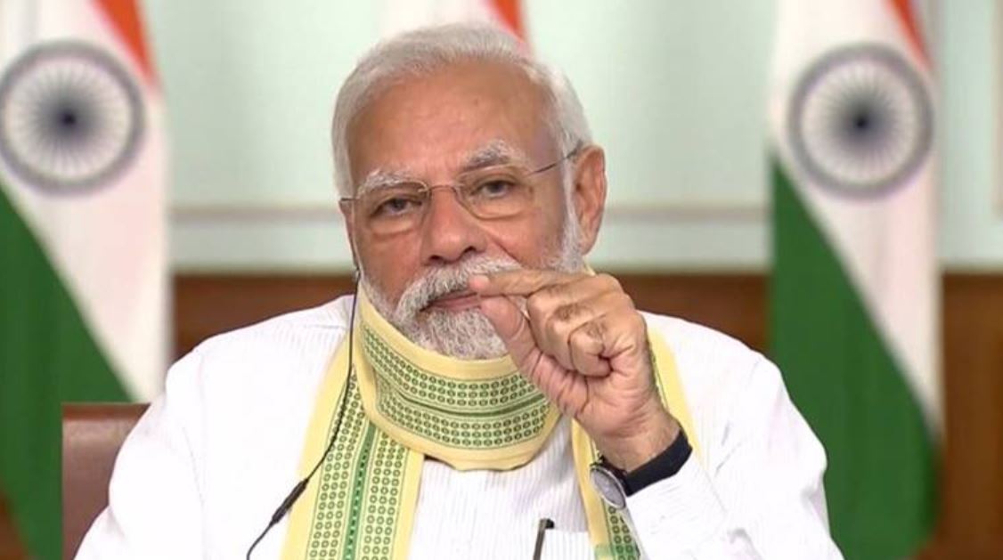 पंतप्रधान मोदींवरील टीकेचा ‘नवाकाळ’ पंतप्रधान मोदींवरील टीकेचा ‘नवाकाळ’
