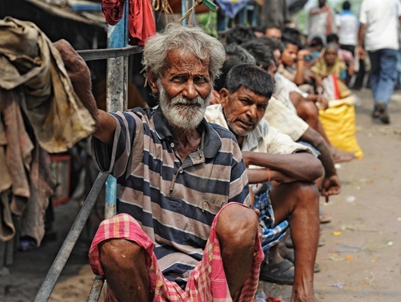 कोरोनामुळे भारतासह या ३ देशांमध्ये गरीबी वाढण्याची शक्यता