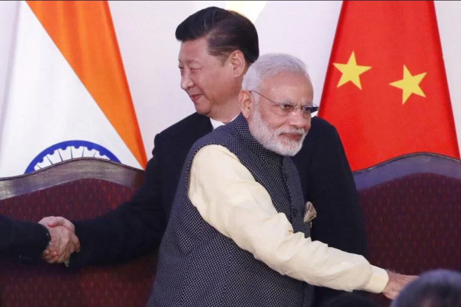 भारत-चीन संघर्षातून फायदा कुणाला?