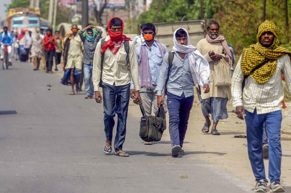 स्थलांतरित मजूर: रिझर्व्ह आर्मी”